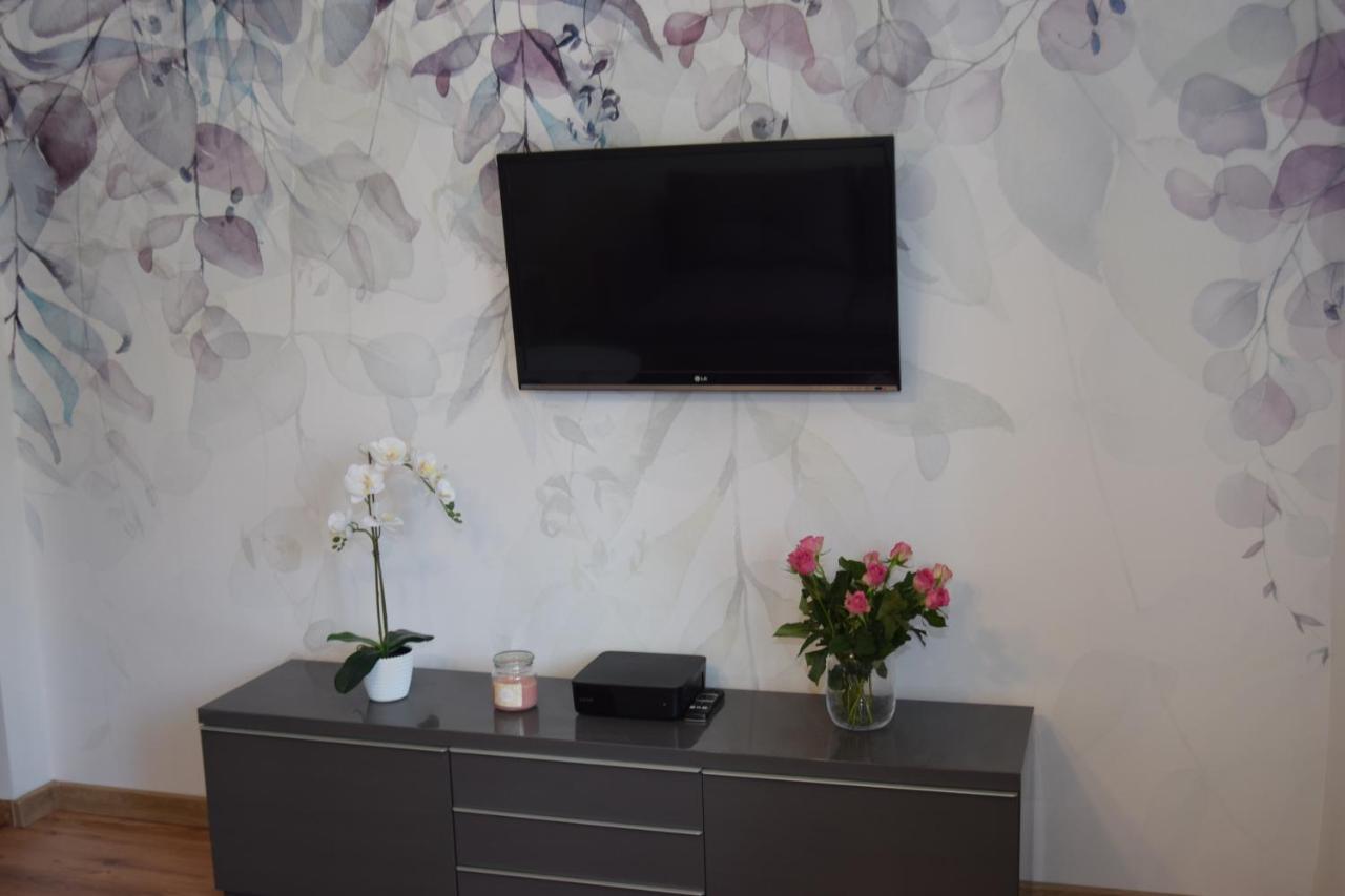 Be My Guest - Krucza Elegant Apartment - Rondo De Gaulle'A Center Of Warsaw Metro Wi-Fi Breakfast Exterior foto